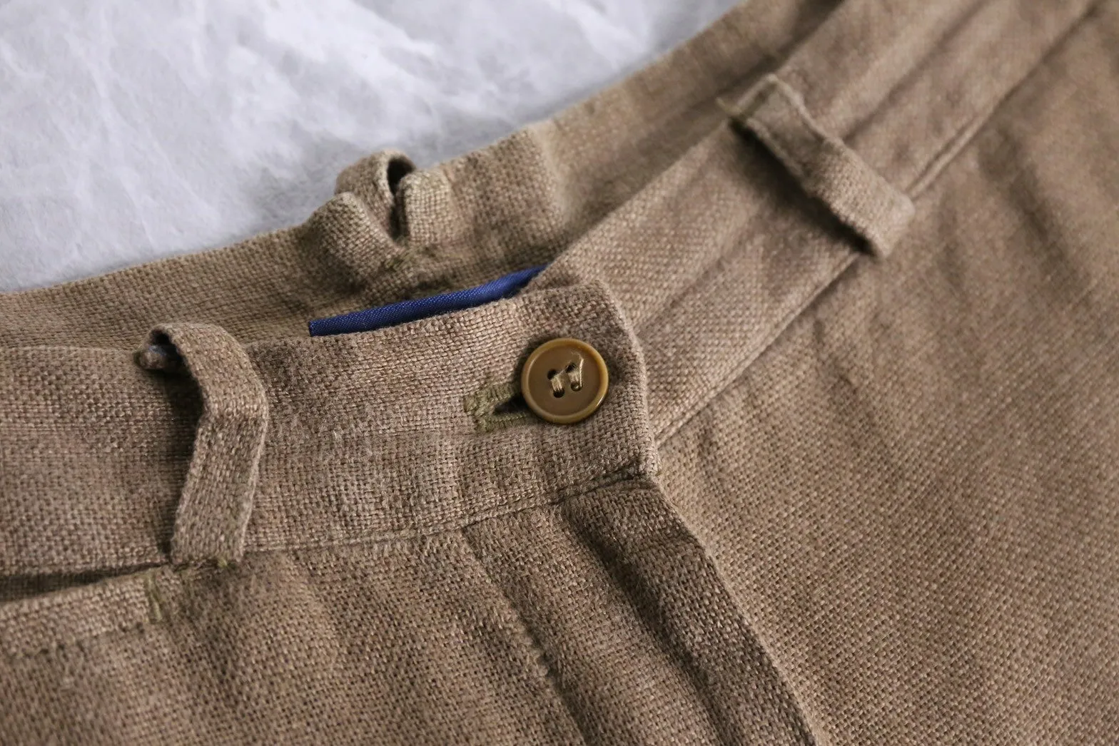 brown linen no-tuck trousers