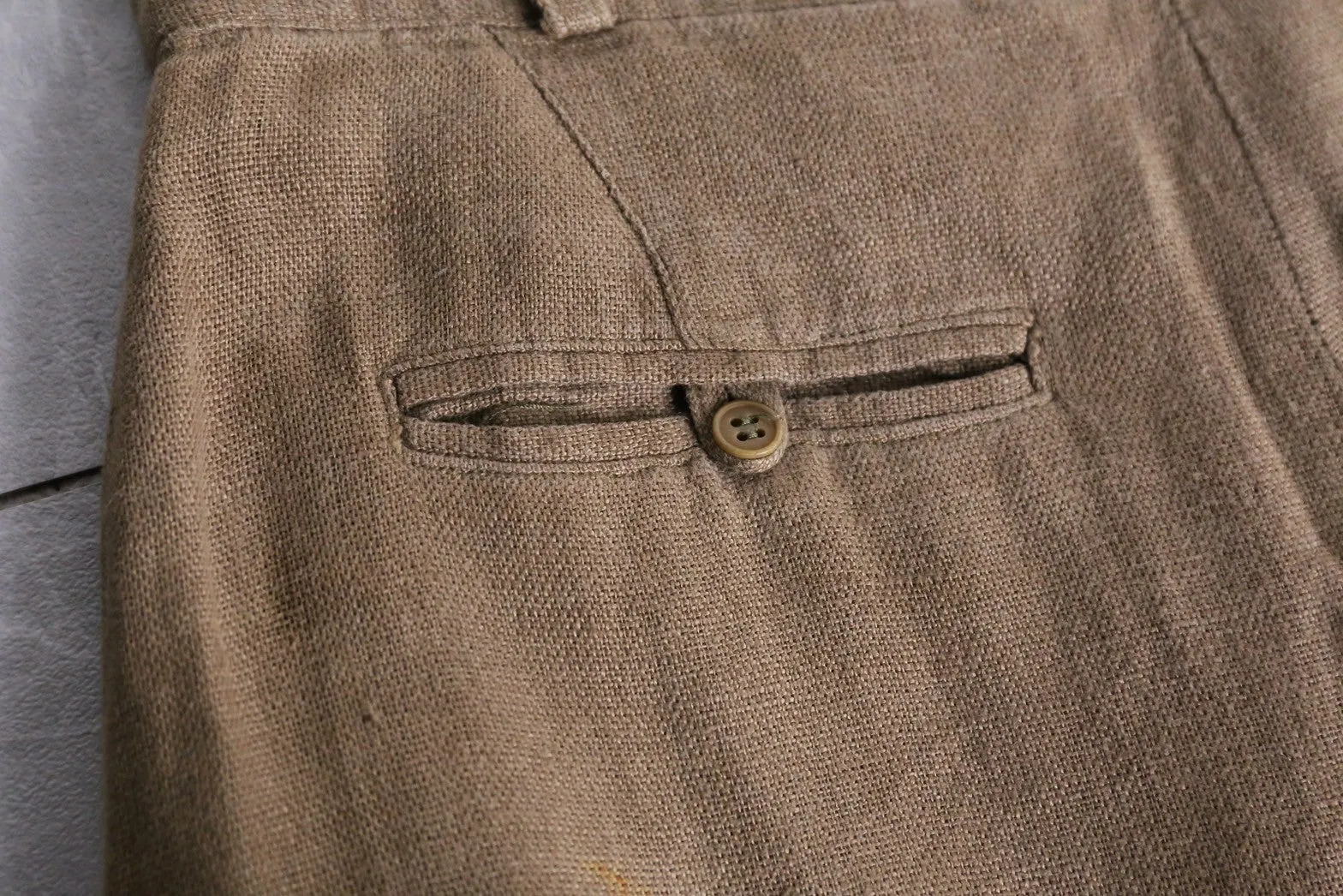 brown linen no-tuck trousers