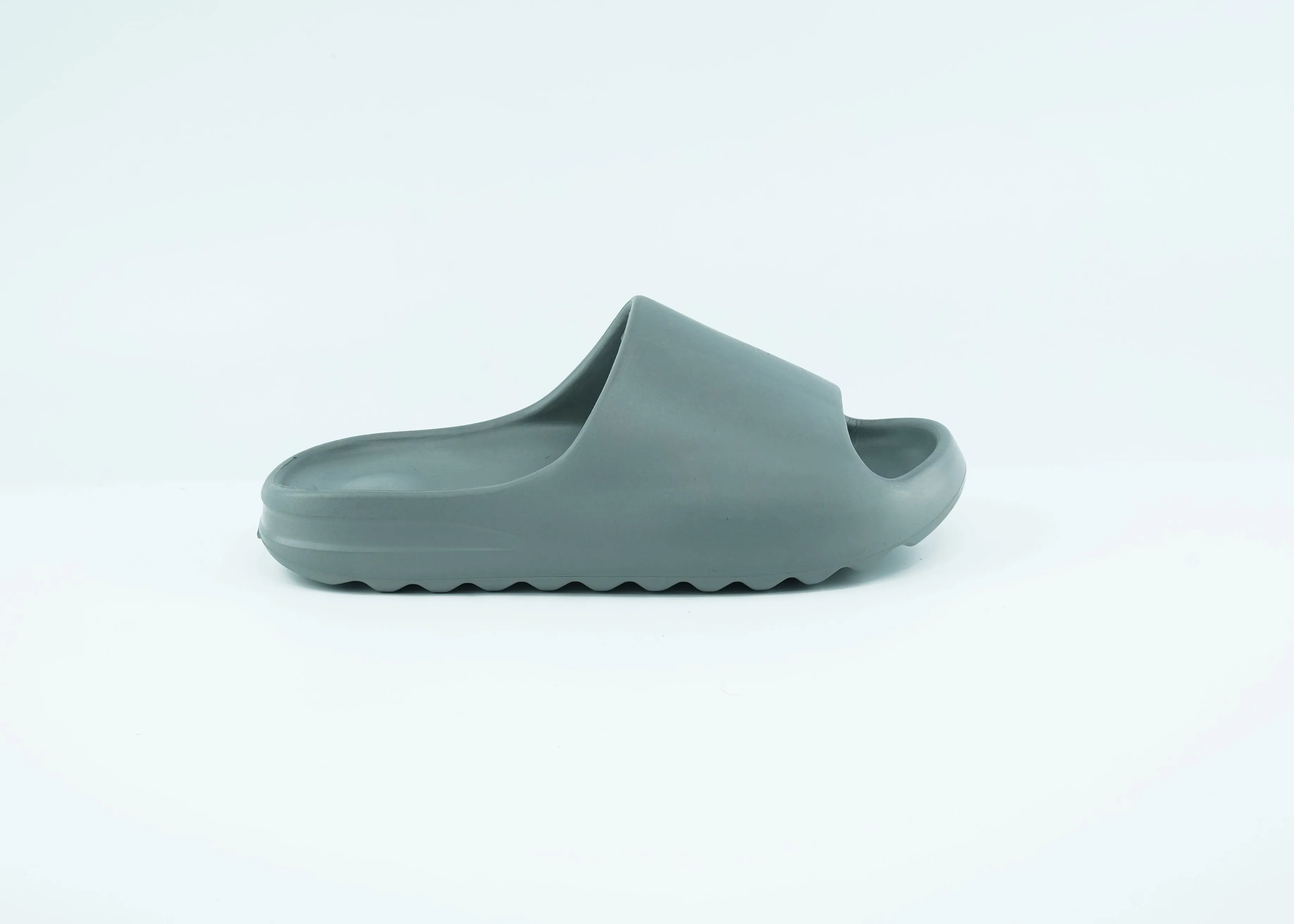 Eva casual slides for men in grey