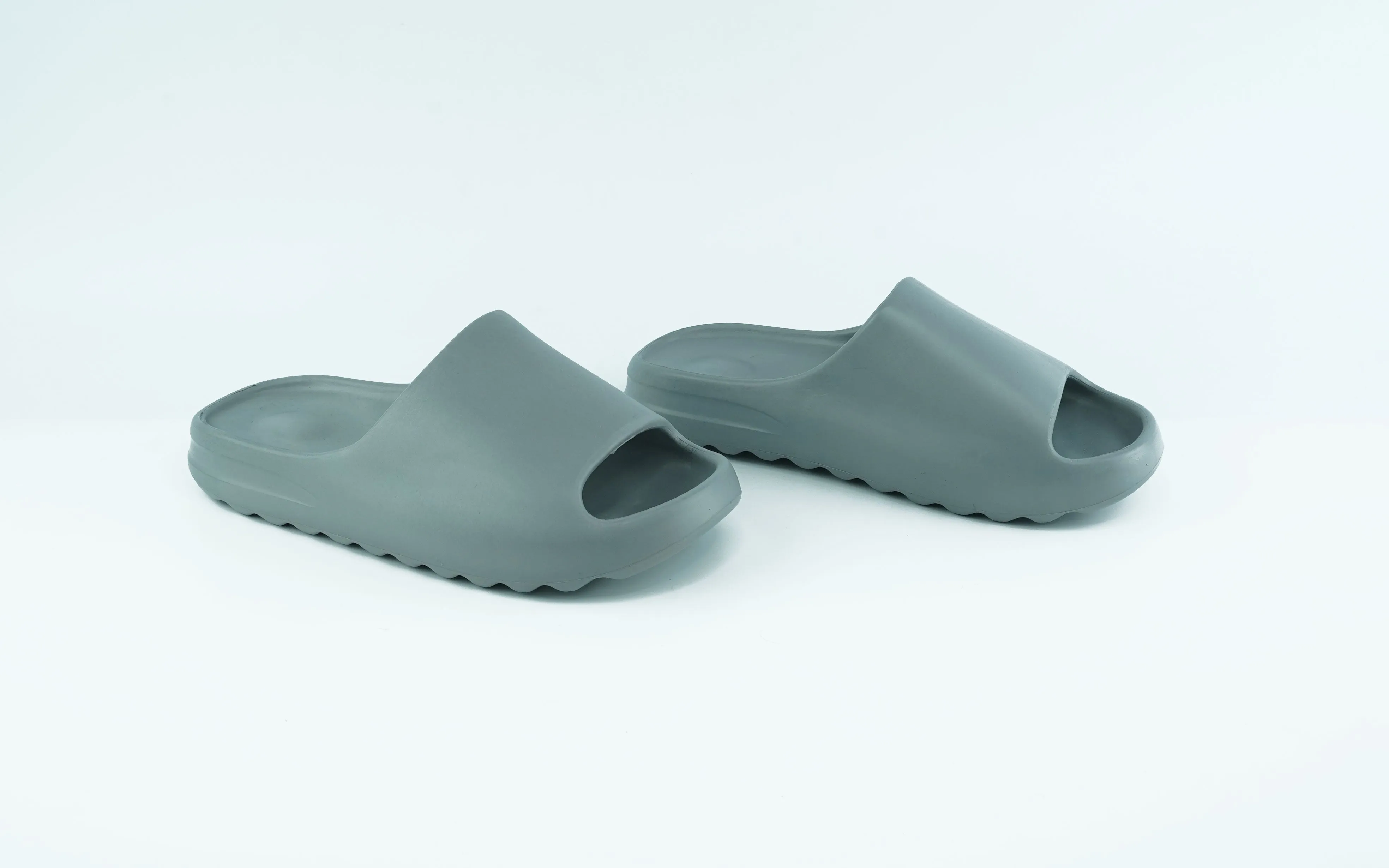 Eva casual slides for men in grey