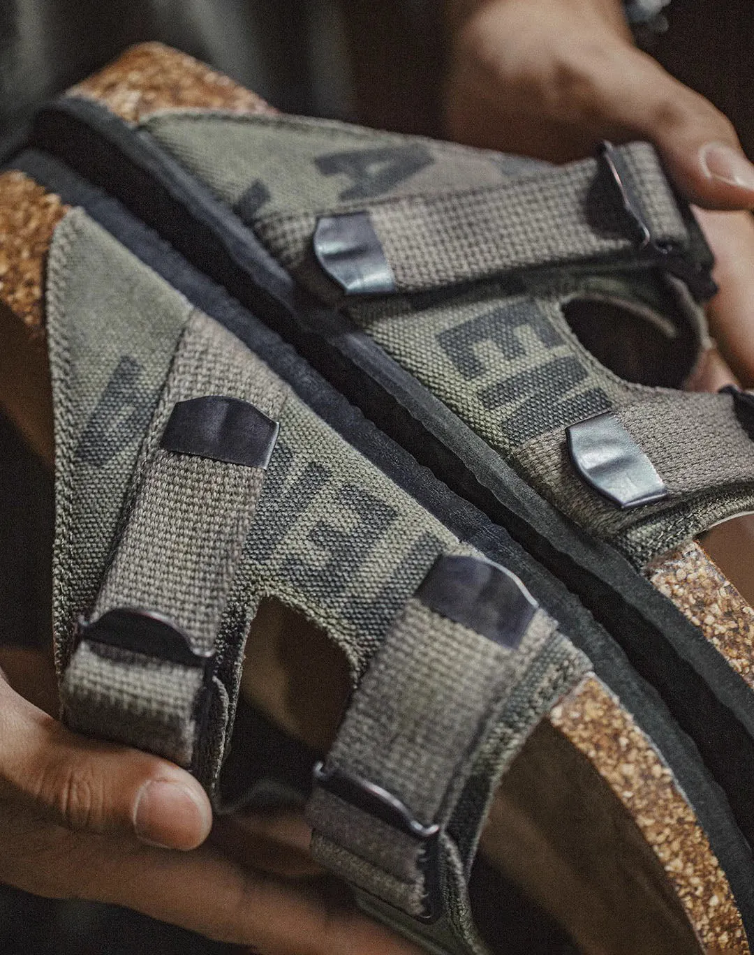 Outdoor Beach Retro Camouflage Canvas Cork Flip Flops Men's Sandal